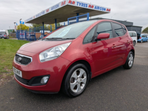 2012 Kia Venga 1.6 Crdi Ecodynamics 3 in Red — image 2
