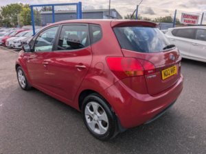 2012 Kia Venga 1.6 Crdi Ecodynamics 3 in Red — image 3