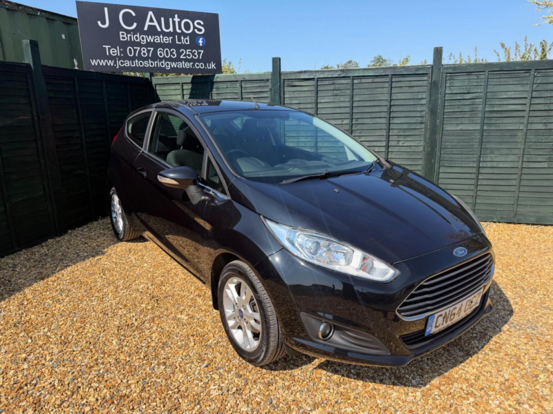 2014 Ford Fiesta 1.25 Zetec Euro 5 3dr in Black — image 1