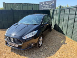 2014 Ford Fiesta 1.25 Zetec Euro 5 3dr in Black — image 3
