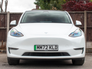 2022 Tesla Model Y (dual Motor) Long Range Auto 4wde 5dr in White — image 2