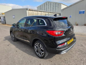2019 Renault Kadjar 1.3 Tce Gt Line Euro 6 (s/s) 5dr in Black — image 4
