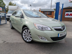 2011 Vauxhall Astra