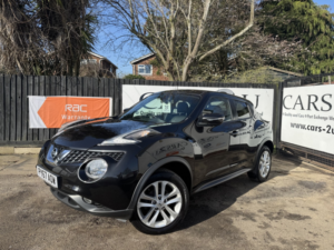2017 Nissan Juke 1.5 Dci N-Connecta in Black — image 5