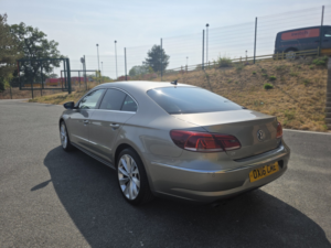 2016 Volkswagen Cc 2.0 Tdi Bluemotion Tech Gt in Brown — image 5