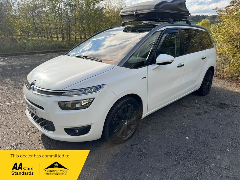 2014 Citroen C4 Picasso Grand E-Hdi Airdream Exclusive in White — image 1