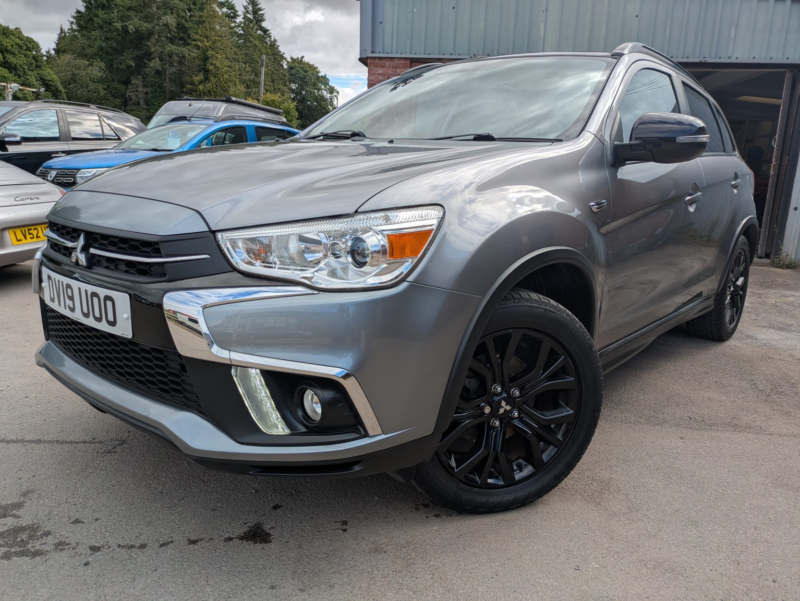 2019 Mitsubishi Asx 1.6 Black in Grey — image 1