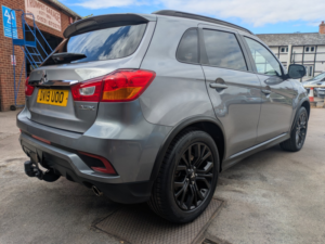 2019 Mitsubishi Asx 1.6 Black in Grey — image 2