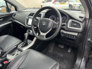 2016 Suzuki Sx4 S-Cross 1.4 Boosterjet Sz5 SUV 5dr Petrol Auto Allgrip Euro 6 (s/s) (140 Ps) in Grey — image 4
