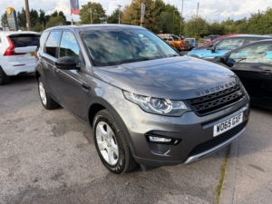 2016 Land Rover Discovery Sport 2.0 Td4 Hse SUV 5dr Diesel Manual 4WD Euro 6 (s/s) (5 Seat) (150 Ps) in Grey — image 2