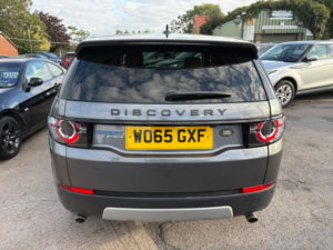 2016 Land Rover Discovery Sport 2.0 Td4 Hse SUV 5dr Diesel Manual 4WD Euro 6 (s/s) (5 Seat) (150 Ps) in Grey — image 6