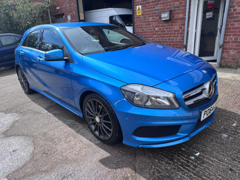 2014 Mercedes-Benz A Class 1.8 A200 Cdi Amg Sport 7g-Dct Euro 5 (s/s) 5dr in Blue — image 1