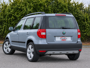 2010 Skoda Yeti 1.2 Tsi Automatic in Grey — image 4