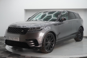 2018 Land Rover Range Rover Velar 3.0 Sd6 V6 R-Dynamic Se Auto 4WD Euro 6 (s/s) 5dr in Grey — image 2