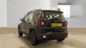 2016 Jeep Renegade 1.6 Renegade 1.6 Multijet Ii 120hp Dawn Of Justice Diesel Black 5dr Satnav+lowtax+1 Keeper in Black — image 2