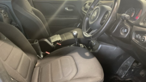 2016 Jeep Renegade 1.6 Renegade 1.6 Multijet Ii 120hp Dawn Of Justice Diesel Black 5dr Satnav+lowtax+1 Keeper in Black — image 5