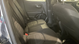 2016 Jeep Renegade 1.6 Renegade 1.6 Multijet Ii 120hp Dawn Of Justice Diesel Black 5dr Satnav+lowtax+1 Keeper in Black — image 6