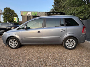2010 Vauxhall Zafira 1.9 Cdti Elite Auto Euro 4 5dr in Silver — image 2