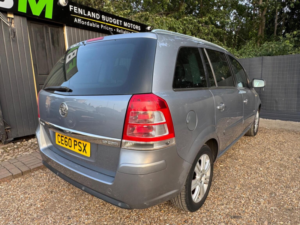 2010 Vauxhall Zafira 1.9 Cdti Elite Auto Euro 4 5dr in Silver — image 6