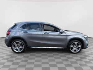 2018 Mercedes-Benz Gla 1.6 Gla200 Amg Line (premium) SUV 5dr Petrol Manual Euro 6 (s/s) (156 Ps) in Grey — image 6