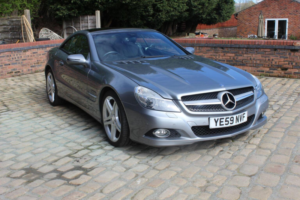 2009 Mercedes-Benz Sl 3.0 Sl300 7g-Tronic 2dr in Silver — image 2