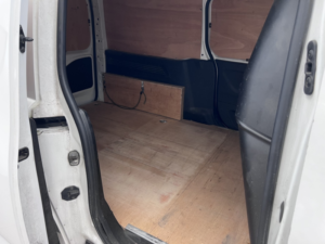 2022 Peugeot Partner 1.5 Bluehdi 950 Professional Premium in White — image 6