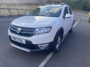 2017 Dacia Sandero Stepway 1.5 Stepway Laureate Dci 90 in White — image 2