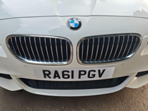 2011 BMW 5 Series 3.0 523i M Sport Touring Steptronic Euro 5 5dr in White — image 2