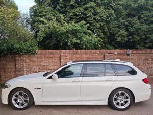 2011 BMW 5 Series 3.0 523i M Sport Touring Steptronic Euro 5 5dr in White — image 4