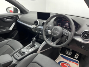 2023 Audi Q2 1.5 Tfsi Cod 35 S Line S Tronic Euro 6 (s/s) 5dr in Grey — image 4