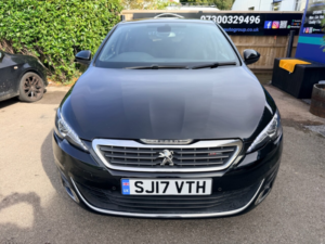 2017 Peugeot 308 1.6 Bluehdi Gt Line Hatchback 5dr Diesel Manual Euro 6 (s/s) (120 Ps) in Black — image 6
