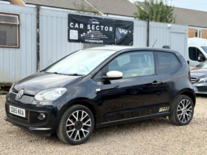 2015 Volkswagen Up! 1.0 Street Up! Euro 6 3dr in Black — image 4