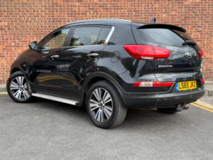 2015 Kia Sportage 1.7 Crdi Ecodynamics 3 2WD Euro 6 (s/s) 5dr in Black — image 6