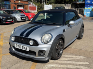 2010 MINI Convertible 1.6 Cooper Euro 5 2dr in Silver — image 3