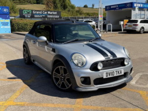 2010 MINI Convertible 1.6 Cooper Euro 5 2dr in Silver — image 5