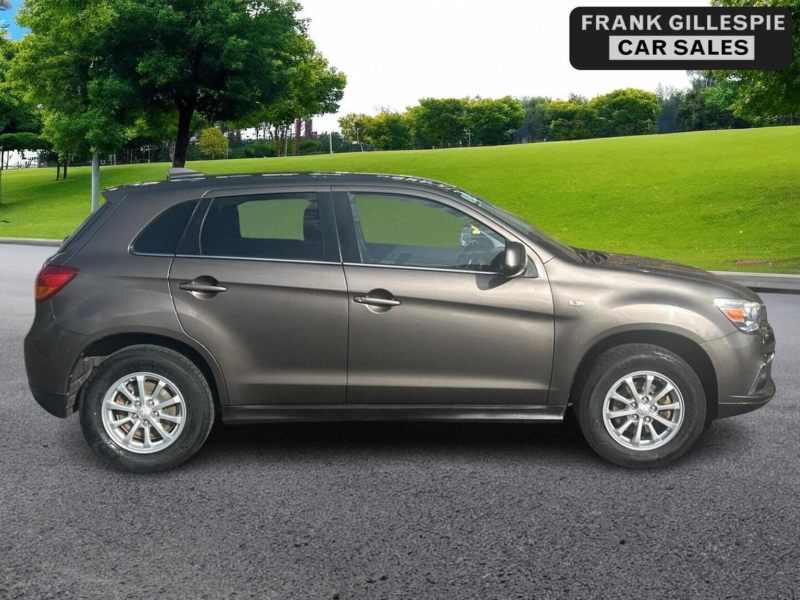 2017 Mitsubishi Asx 1.6 2 Euro 6 5dr in Brown — image 1