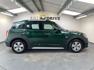 2018 MINI Countryman 1.5 Gpf Cooper SUV 5dr Petrol Manual Euro 6 (s/s) (136 Ps) in Green — image 6