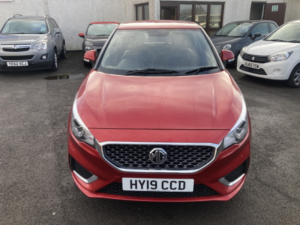 2019 MG Mg3 1.5 Vti-Tech Exclusive in Red — image 2