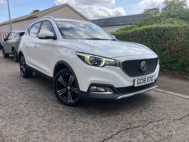 2018 MG Zs 1.5 Vti-Tech Exclusive SUV 5dr Petrol Manual Euro 6 (s/s) (106 Ps) in White — image 1