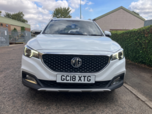 2018 MG Zs 1.5 Vti-Tech Exclusive SUV 5dr Petrol Manual Euro 6 (s/s) (106 Ps) in White — image 2
