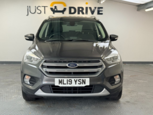 2019 Ford Kuga 1.5t Ecoboost Titanium Edition SUV 5dr Petrol Manual Euro 6 (s/s) (150 Ps) in Grey — image 3