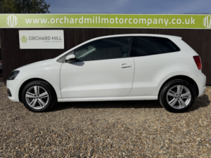 2017 Volkswagen Polo 1.2 Tsi Match Edition in White — image 3