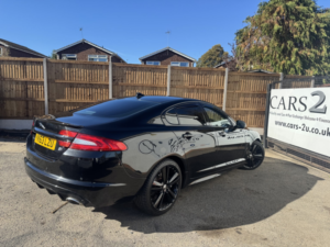 2013 Jaguar Xf 3.0 D S V6 Premium Luxury in Black — image 5