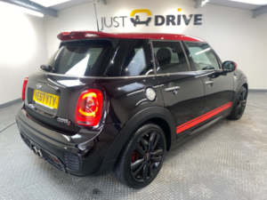 2018 MINI Hatch 2.0 Cooper S Hatchback 5dr Petrol Manual Euro 6 (s/s) (192 Ps) in Black — image 5