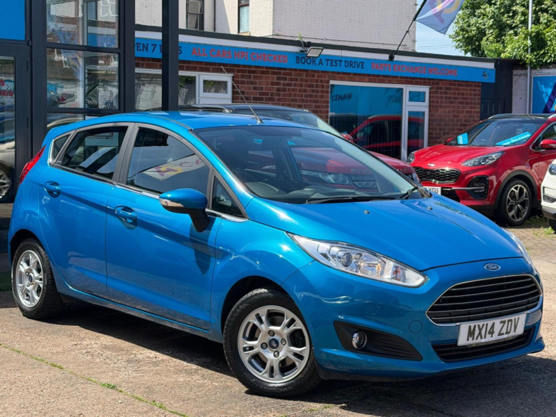2014 Ford Fiesta 1.6 Tdci Econetic Zetec Euro 5 (s/s) 5dr in Blue — image 1