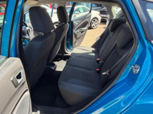 2014 Ford Fiesta 1.6 Tdci Econetic Zetec Euro 5 (s/s) 5dr in Blue — image 5