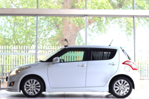 2012 Suzuki Swift 1.2 Sz3 Auto Euro 5 5dr in White — image 6