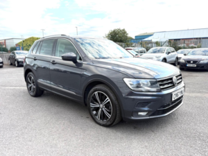 2017 Volkswagen Tiguan 2.0 Tdi Se Euro 6 (s/s) 5dr in Grey — image 2