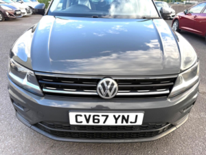 2017 Volkswagen Tiguan 2.0 Tdi Se Euro 6 (s/s) 5dr in Grey — image 6
