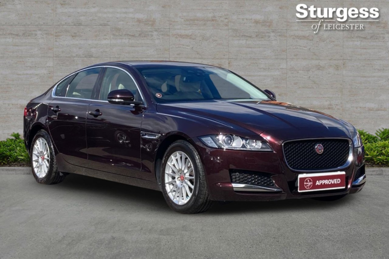 2017 Jaguar Xf 2.0d Prestige Auto Euro 6 (s/s) 4dr in Red — image 1